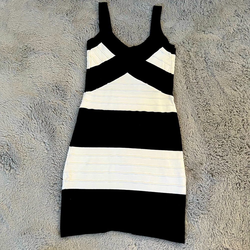 Black and White Bodycon Dress size small